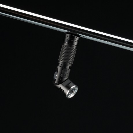 National Geographic ILUMINOS 450 LED-Taschenlampe mit Kopfhalterung 450 lm Фонарь ILUMINOS 450 LED с креплением на голову 450 лм