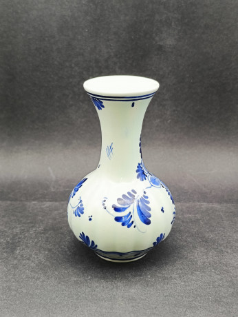 Ваза винтажная Delft Holland среднего размера, с цветочным декором, фарфор, 13 х 7 см, Голландия, 1960-70гг.
