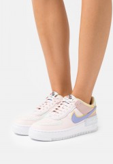 Nike Sportswear W AF1 SHADOW Sneaker low soft pink/thistle-pink/oxford-lemon/wash-footballall grey-barely green W AF1 SHADOW Низкие кроссовки женские нежно-розовый/чертополохово-розовый/оксфорд-лимон/бледно-зеленый