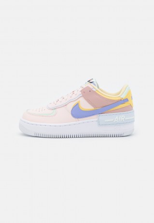 Nike Sportswear W AF1 SHADOW Sneaker low soft pink/thistle-pink/oxford-lemon/wash-footballall grey-barely green W AF1 SHADOW Низкие кроссовки женские нежно-розовый/чертополохово-розовый/оксфорд-лимон/бледно-зеленый