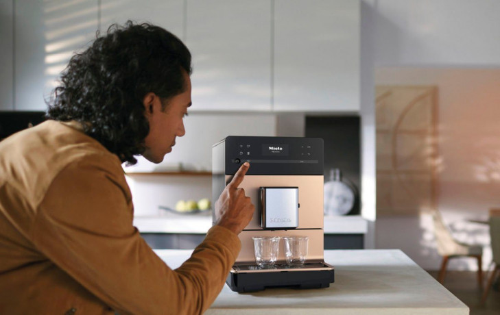 Miele Miele Kaffeevollautomat CM 5510 Silence, Geniesserprofile, Kaffeekannenfunktion  Полностью автоматическая кофемашина Miele CM 5510 Тишина, профили ценителей, функция кофейника