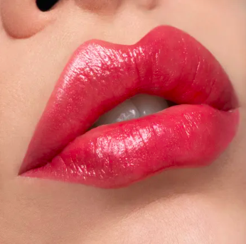 Catrice Lippenstift Power Plumping Gel Lipstick Rule The World 150, Катрис Губная помада с мерцающими частицами и гиалуроновой кислотой, №150, 3,3г.