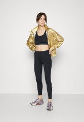 Tommy Hilfiger RELAXED SAILING JACKET Training jacket gold-coloured RELAXED SAILING JACKET Тренировочная куртка золотого цвета