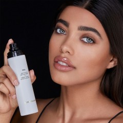 Hourglass Veil™ Soft Focus Setting Spray 120 ml Veil™ Фиксирующий спрей для мягкого фокуса