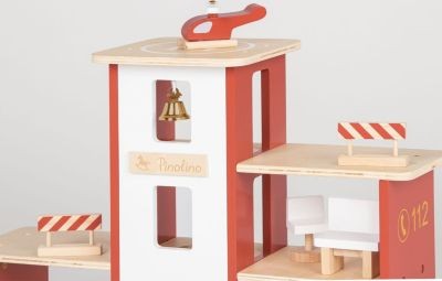 Pinolino Feuerwache „Ben” mit Zubehor Пожарное депо "Бен" с аксессуарами