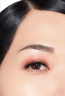 CHANEL VIELSEITIGER UND LANGANHALTENDER LIDSCHATTEN тени для век OMBRE ESSENTIELLE, 252 PECHE GLACEE, новая коллекция весна/лето 2025