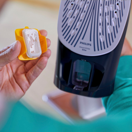 Philips Philips Dampfbugeleisen DST7060/20, 3000 W, mit 300 ml Wassertank und 55gr/Min Dauerdampf Паровой утюг Philips DST7060/20, 3000 Вт, с резервуаром для воды 300 мл и постоянной подачей пара 55 г/мин.