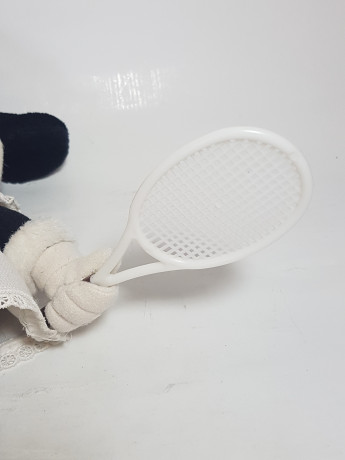 Игрушка мягкая винтажная Minney Maus с теннисной ракеткой в белом платье, 33 см, Германия, 1980-90гг.