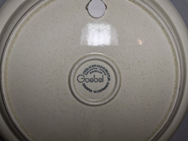 Goebel Oeslauer Manufaktur Bavaria, Мануфактура Гебель Коллекционная фарфоровая тарелка "Брухзаль" 32см