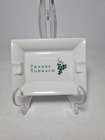 Пепельница винтажная Apilco Porcelain France, белый фарфор с изображением грозди винограда, 12 x 9 x 2 см, Франция, 1960-70гг.