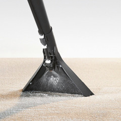 KARCHER KARCHER Akku-Hand-und Stielstaubsauger Teppichbodenreiniger SE 4001  Беспроводной ручной пылесос KARCHER для чистки ковров SE 4001
