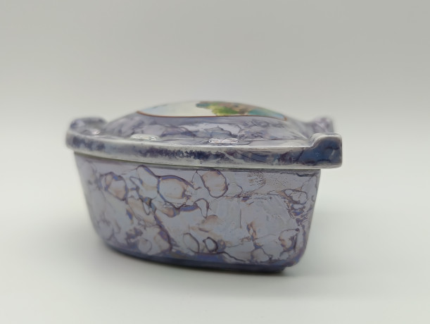 Шкатулка винтажная Grossbreitenbach "Альбрехтсбург" в форме подковы, в лавандовых тонах, фарфор, 9.5 см, Германия, 1960-70гг.