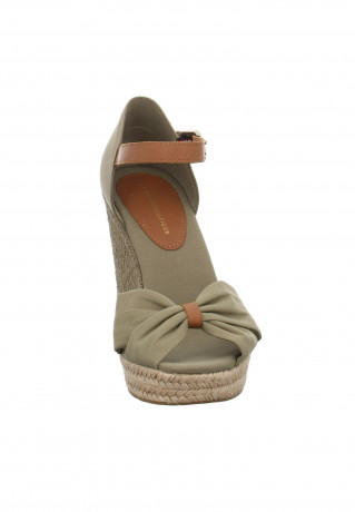 Tommy Hilfiger Wedge sandals woodridge босоножки на танкетке Вудридж