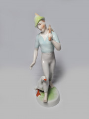 Hollohaza Porcelain Manufactory Бело-голубая фарфоровая статуэтка &quot;Молодой человек с гусем&quot;, 22 x 10см, Венгрия, 1949г.