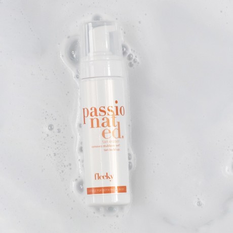 Fleeky Self Tan Eraser  Ластик для автозагара