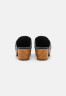 Tommy Hilfiger Clogs desert sky засоряет небо пустыни