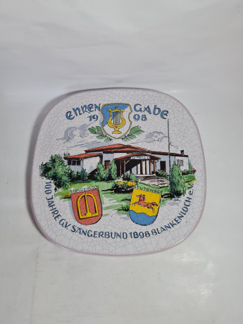 Тарелка декоративная винтажная Karlsruhe / Majolika с кракелюром "Enke Gabe", ручная роспись, керамика, 33 см, Германия, 1998г.