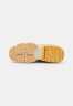 Nike Sportswear W ZOOM AIR FIRE Sneaker low light orewood brown/pink oxford/sesame/archaeo brown/solar flare/canyon rust W ZOOM AIR FIRE кроссовки женские низкие светлый коричневый цвет рудного дерева / розовый оксфорд / кунжут / архео-коричневый / солнеч