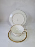 Набор чайный винтажный Hutschenreuther, белый фарфор с золотым узором, трио - 2 шт., Германия, 1960-1970гг. 