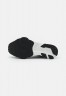 Nike Sportswear ZOOM TYPE Sneaker low black/summit white ZOOM TYPE Низкие кроссовки женские черный/высокобелый