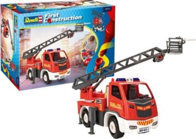 Revell Feuerwehrauto Leiterwagen  Пожарная машина с лестницей