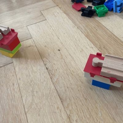 TOY2 Rundum Mittel- 20 Track Connectors Центральные 20-контактные разъемы по всему периметру