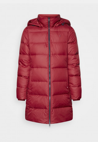 Tommy Hilfiger BAFFLE Down coat rouge BAFFLE Пуховик румяна