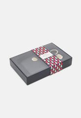 Tommy Hilfiger CHIC WALLET AND CHARM SET Keyring space blue НАБОР ШИКАРНЫЙ КОШЕЛЕК И ШАРМ Кольцо для ключей космический синий