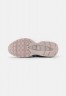 Nike Sportswear AIR MAX 95 Sneaker low barely rose/plum chalk/silver lilac/summit white AIR MAX 95 низкие кроссовки женские еле-розовый/сливовый мел/серебристо-сиреневый/вершинно-белый