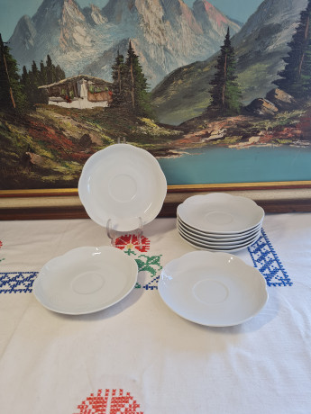 Набор тарелок винтажный Schumann, белый фарфор с фактурным узором, 9 шт х 15 x 2,5 см, Германия, 1960-70гг.