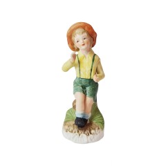 Goebel Статуэтка &quot;Мальчик на пенечке&quot;, 14см х 6см, Германия, 1960-70гг.