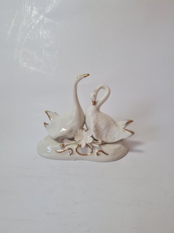 Capodimonte Фарфоровая фигурка "Пара лебедей", 11смx15см, Италия, 1960-1970гг.