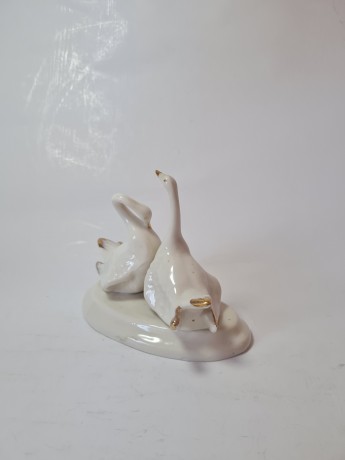 Capodimonte Фарфоровая фигурка "Пара лебедей", 11смx15см, Италия, 1960-1970гг.