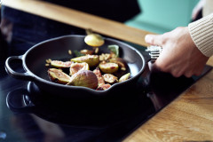 Le Creuset LE CREUSET Brat-\/Servierpfanne schwarz LE CREUSET сковорода/сервировочная