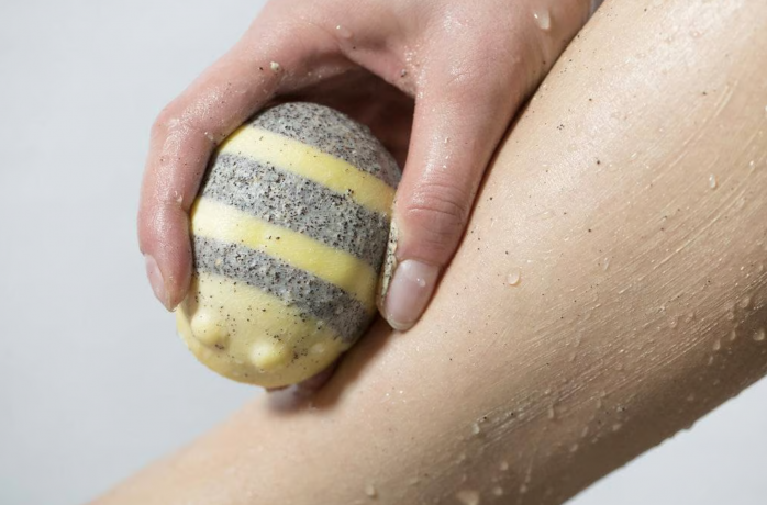 LUSH Comfort and Joy Geschenk Подарочный набор "Комфорт и радость"
