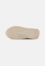 Tommy Hilfiger ESSENTIAL  Trainers light sandalwood ESSENTIAL Кроссовки светлое сандаловое дерево