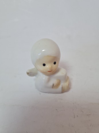 Weibe Porzellan Taiwan Фигурка ангела хранителя "Младенец с двумя маленькими крыльями", 4см x 5см, Тайвань, 1960-70гг.