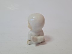Weibe Porzellan Taiwan Фигурка ангела хранителя &quot;Младенец с двумя маленькими крыльями&quot;, 4см x 5см, Тайвань, 1960-70гг.