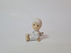 Weibe Porzellan Taiwan Фигурка ангела хранителя &quot;Младенец с двумя маленькими крыльями&quot;, 4см x 5см, Тайвань, 1960-70гг.