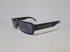 CHANEL Солнцезащитные очки+фирменный чехол, Франция, 1970-80гг.