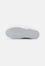 Tommy Hilfiger ESSENTIAL WEBBING CUPSOLE Trainers space blue ESSENTIAL WEBBING CUPSOLE — Кроссовки космический синий