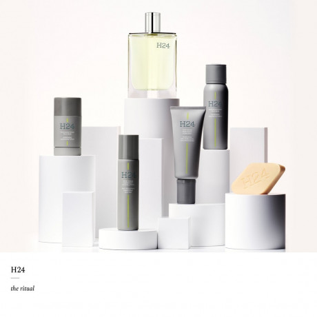 HERMES Refreshing Deodorant Stick  Освежающий дезодорант-стик
