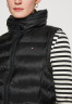 Tommy Hilfiger PADDED GLOBAL LONG VEST Waistcoat black PADDED GLOBAL LONG VEST Жилет черный