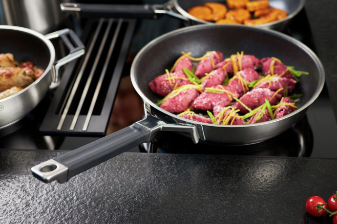 Rosle Rosle Bratpfanne 28cm SILENCE PRO silber Сковорода Rosle 28см SILENCE PRO