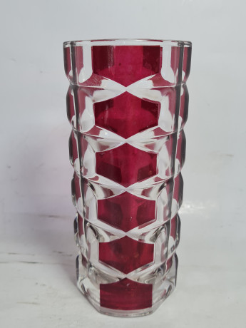 Ваза винтажная Luminarc с красным декором, хрустальное стекло, 17 x 8 см, Франция, 1960-70гг.
