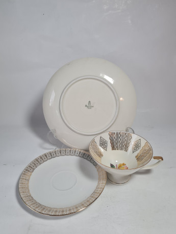 Чайное трио винтажное Winterling Marktleuthen Bavaria "Желтая роза в золотом орнаменте", фарфор, Германия, 1960-70гг.