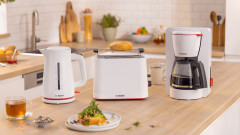 BOSCH BOSCH Wasserkocher MyMoment TWK3M121, 1,7 l, 2400 W, Abschaltautomatik, Tassenanzeige, beidseitige Wasserstandsanzeige  Чайник BOSCH MyMoment TWK3M121, 1,7 л, 2400 Вт, автоматическое отключение, дисплей чашки, индикатор уровня воды с обеих сторон