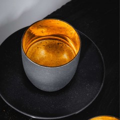 Eisch Eisch cosmo schwarz gold Espressoobertasse mit Untertasse Glas d: 11,5 cm / h: 6,5 cm / 100 ml Чашка для эспрессо Eisch космо из черного золота со стаканом-блюдцем д: 11,5 см / высота: 6,5 см / 100 мл