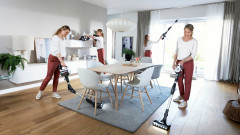 BOSCH BOSCH Akku-Stielstaubsauger Unlimited 7 BSS711MTB, beutellos, 40 Min. Laufzeit, knickbares Rohr, inkl. umfangreichen Zubehor  Беспроводной пылесос BOSCH Unlimited 7 BSS711MTB, без мешка, время работы 40 минут, гибкая трубка, включая широкий выбор ак