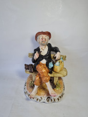 Статуэтка винтажная Capodimonte &quot;Старик на скамейке&quot;, фарфор, 27 x 19 см, Италия, 1960-70гг.